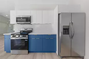 640 Foresteria Dr, West Palm Beach, FL 33403 - Photo 12