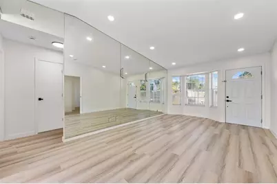 640  Foresteria Dr, West Palm Beach, FL 33403 - Photo 6