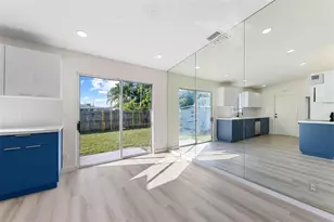 640 Foresteria Dr, West Palm Beach, FL 33403 - Photo 8