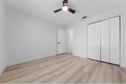 640  Foresteria Dr, West Palm Beach, FL 33403 - Photo 20