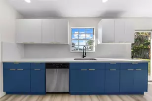 640 Foresteria Dr, West Palm Beach, FL 33403 - Photo 14