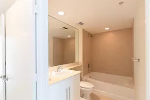 335 S Biscayne Blvd, Miami, FL 33131 - Photo 26