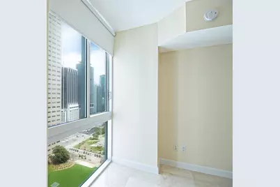 335 S Biscayne Blvd, Unit #2400, Miami, FL 33131 - Photo 38