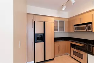 335 S Biscayne Blvd, Miami, FL 33131 - Photo 10