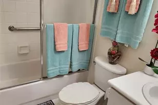 10611 SW 21st St, Miramar, FL 33025 - Photo 18