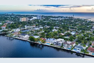 2103 N Riverside Dr, Pompano Beach, FL 33062 - Photo 2