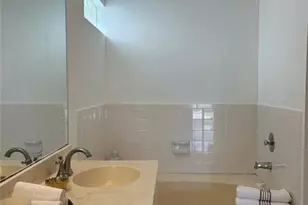 5401 NW 188th St, Miami Gardens, FL 33055 - Photo 26