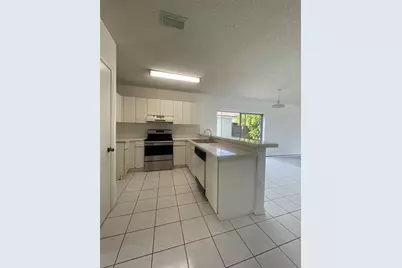5401 NW 188th St, Miami Gardens, FL 33055 - Photo 10