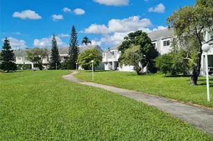 3421 NW 44th St, Lauderdale Lakes, FL 33309 - Photo 20