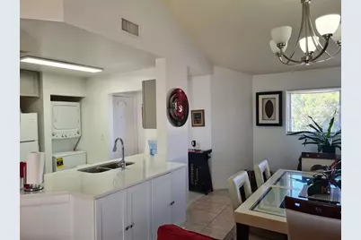 3421 NW 44th St, Unit #203, Lauderdale Lakes, FL 33309 - Photo 10