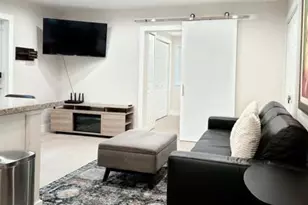 1215 NE 13th Ave, Fort Lauderdale, FL 33304 - Photo 40