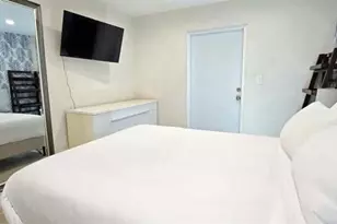 1215 NE 13th Ave, Fort Lauderdale, FL 33304 - Photo 52