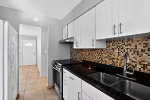 4810 NW 19th St, Lauderhill, FL 33313 - Photo 8