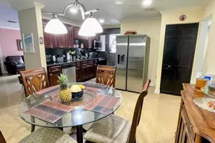 5402 SW 1st St, Plantation, FL 33317 - Photo 8