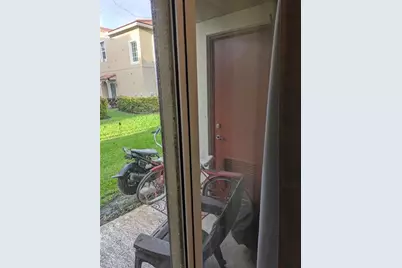 9073  Plymouth Pl, Tamarac, FL 33321 - Photo 2