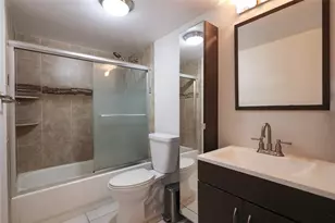 8725 Shadow Wood Blvd, Coral Springs, FL 33071 - Photo 16