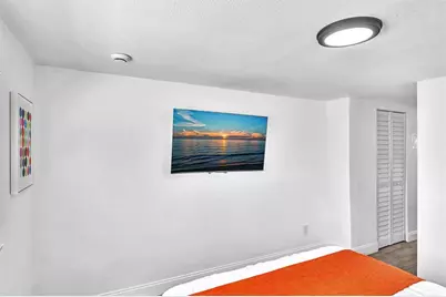 1580 NE 35th St, Oakland Park, FL 33334 - Photo 36