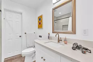 1580 NE 35th St, Oakland Park, FL 33334 - Photo 46