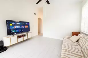 18702 SW 27th St, Miramar, FL 33029 - Photo 8