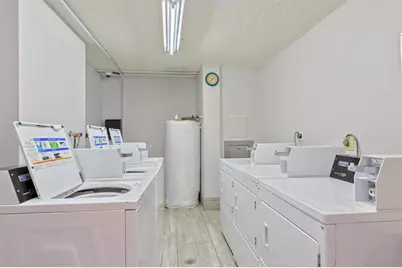 9355 SW 8th St, Unit #401, Boca Raton, FL 33428 - Photo 24