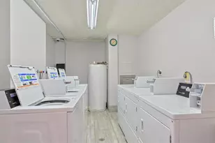 9355 SW 8th St, Boca Raton, FL 33428 - Photo 24