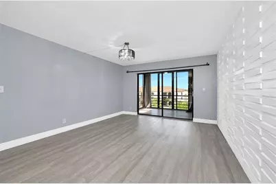 9355 SW 8th St, Unit #401, Boca Raton, FL 33428 - Photo 28