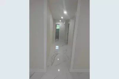 6410 NW Miami Ct, Miami, FL 33150 - Photo 30