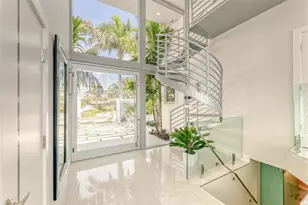 2200 Inlet Dr, Fort Lauderdale, FL 33316 - Photo 36