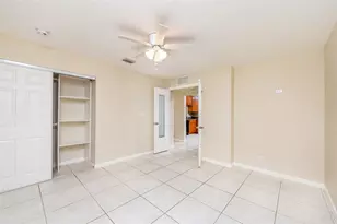 3272 Carambola Cir Unit, Coconut Creek, FL 33066 - Photo 20