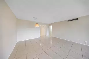 2601 S Palm Aire Dr, Pompano Beach, FL 33069 - Photo 26