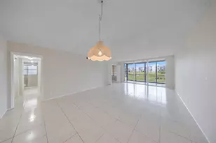 2601 S Palm Aire Dr, Pompano Beach, FL 33069 - Photo 16