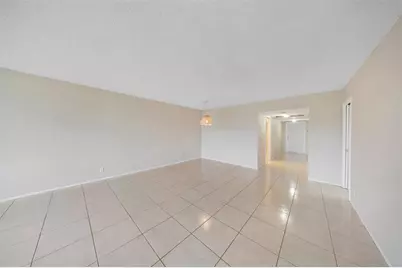 2601 S Palm Aire Dr, Unit #212, Pompano Beach, FL 33069 - Photo 28