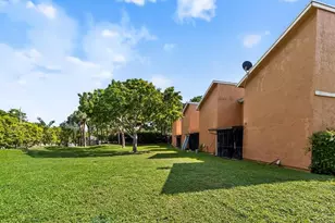 8009 NW 71st Ct, Tamarac, FL 33321 - Photo 2