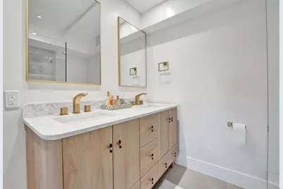 2866 NE 30th St, Unit #9, Fort Lauderdale, FL 33306 - Photo 26