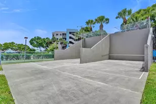 900 Colony Point Cir, Pembroke Pines, FL 33026 - Photo 26