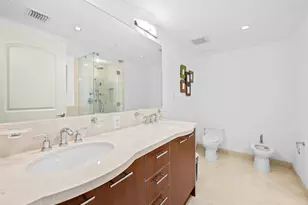 1200 Holiday Dr, Fort Lauderdale, FL 33316 - Photo 14