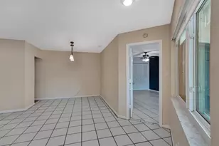 8930 SW 19th St, Boca Raton, FL 33433 - Photo 8