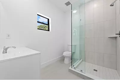 2810 NW 7th Street, Fort Lauderdale, FL 33311 - Photo 12