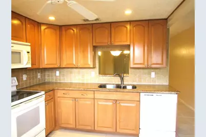 3001  Portofino Isle, Unit #G2, Coconut Creek, FL 33066 - Photo 2