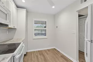 3249 Carambola Cir Unit, Coconut Creek, FL 33066 - Photo 6