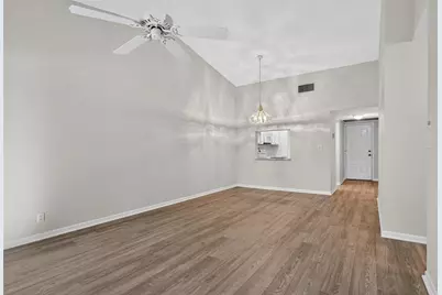 3249  Carambola Cir, Unit #3249, Coconut Creek, FL 33066 - Photo 12