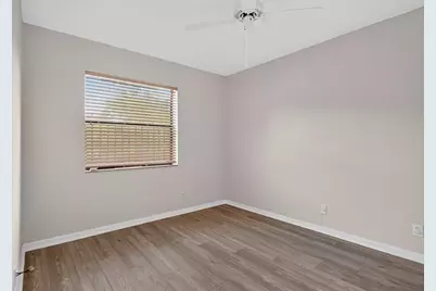 3249  Carambola Cir, Unit #3249, Coconut Creek, FL 33066 - Photo 16