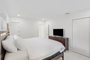 1409 NE 2nd Ave, Fort Lauderdale, FL 33304 - Photo 12