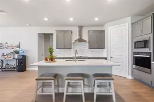 6369 NW Cloverdale Ave, Port Saint Lucie, FL 34987 - Photo 10