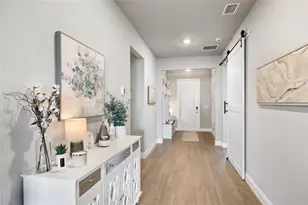 6369 NW Cloverdale Ave, Port Saint Lucie, FL 34987 - Photo 4