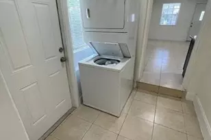 3610 SW 46th Ave, West Park, FL 33023 - Photo 14