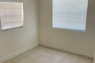 3610 SW 46th Ave, West Park, FL 33023 - Photo 10