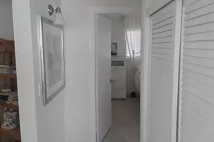 17050 NE 14th Ave, North Miami Beach, FL 33162 - Photo 8