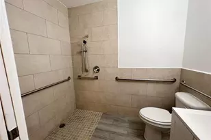 701 NW 21st Terrace, Fort Lauderdale, FL 33311 - Photo 8