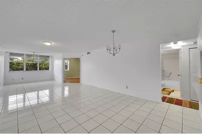 10369 NW 24th Pl, Unit #402, Sunrise, FL 33322 - Photo 4